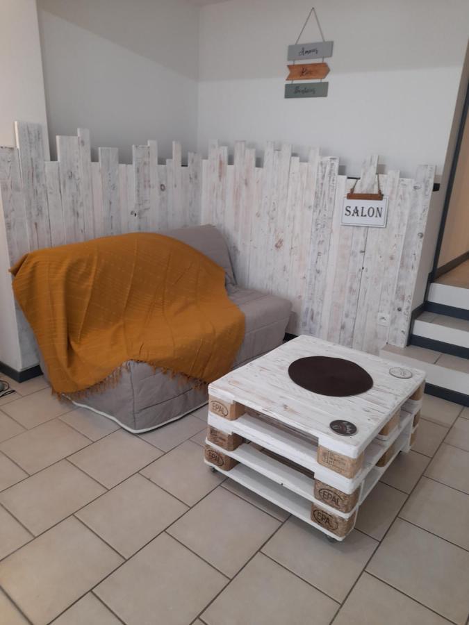 Chez Sabine Et Patrick Apartamento Narbona Exterior foto